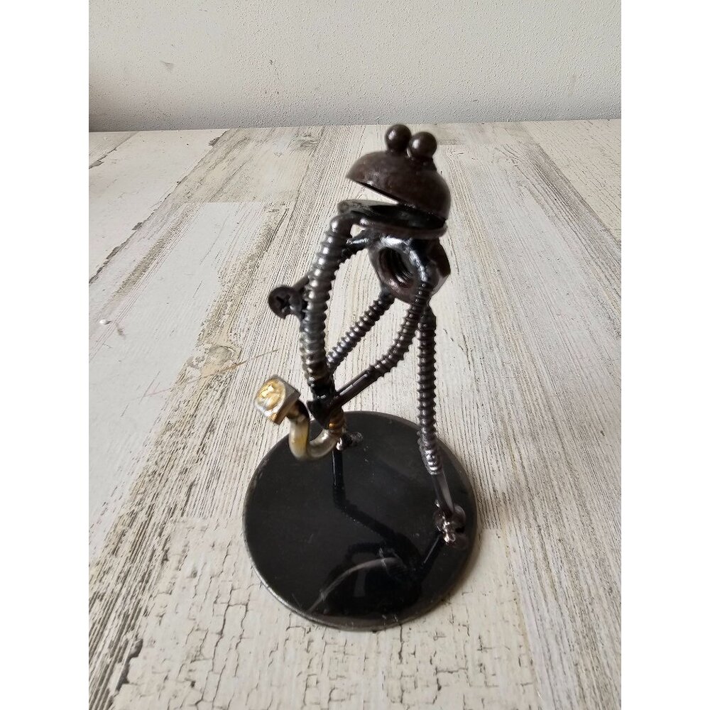 Kalifano frog trumpet band musical figurine metal art‎ screws unique statue